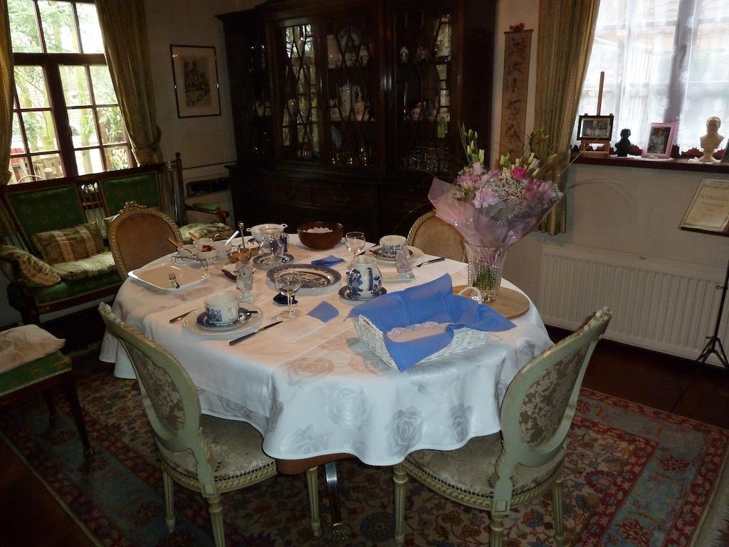 B&B 'T Nieuw Lijsternest Wezembeek-Oppem Kamer foto